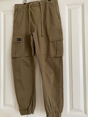Men's Zara Cargo Jogger Pants in Olive Brown - Casual Utility Style